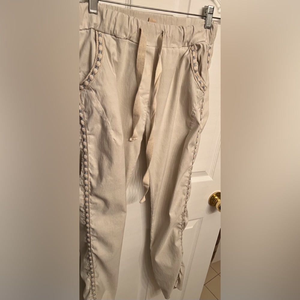 Spring stretchy woman’s pant